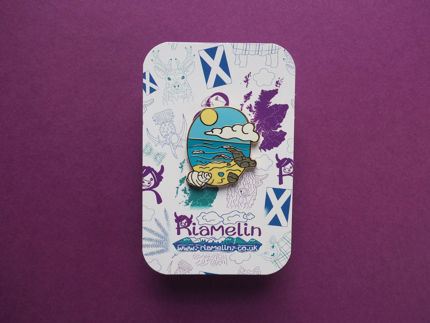 Seaside Beach Enamel Lapel Pin Scottish Summer Badge