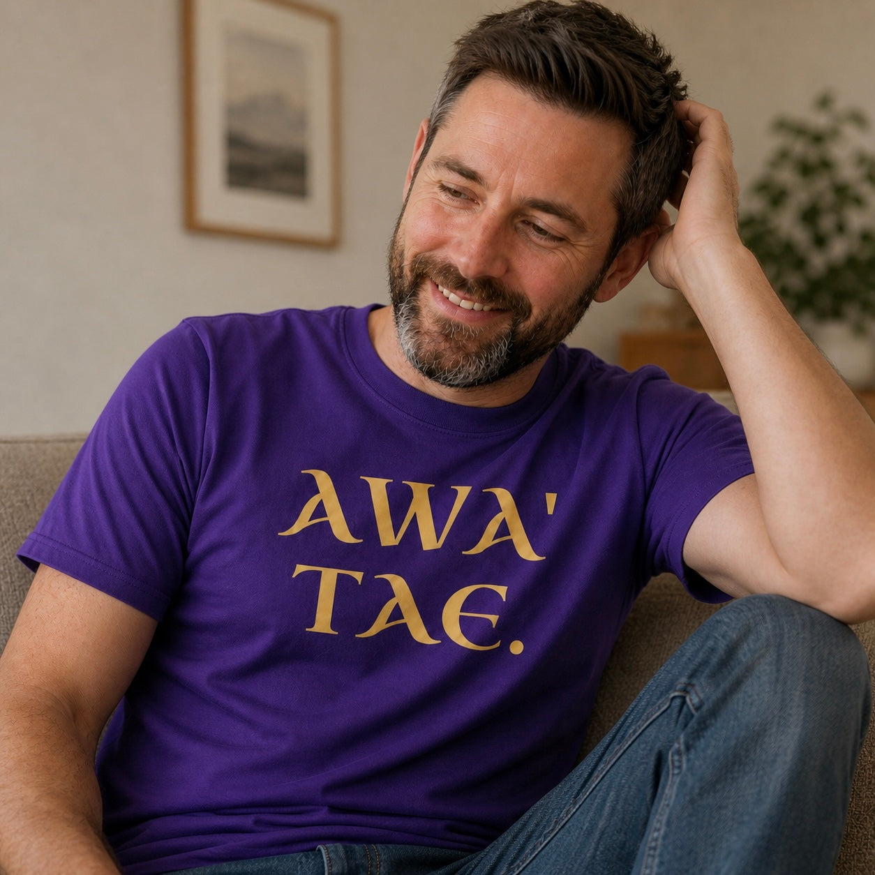 “Awa’ Tae” Funny Scottish T-Shirt – Standard Fit