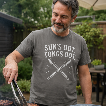 “Sun’s Oot, Tongs Oot.” Standard Fit T-Shirt